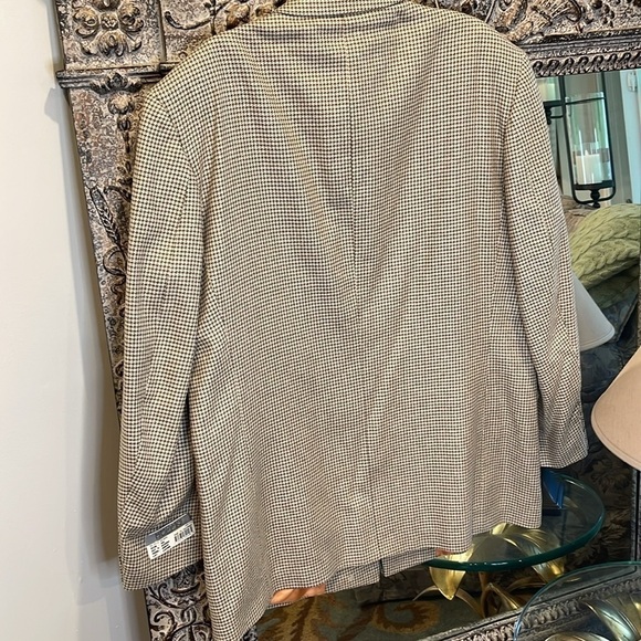 Gianfranco Ruffini silk/wool 42L double breast blazer with peach lining - Picture 2 of 12